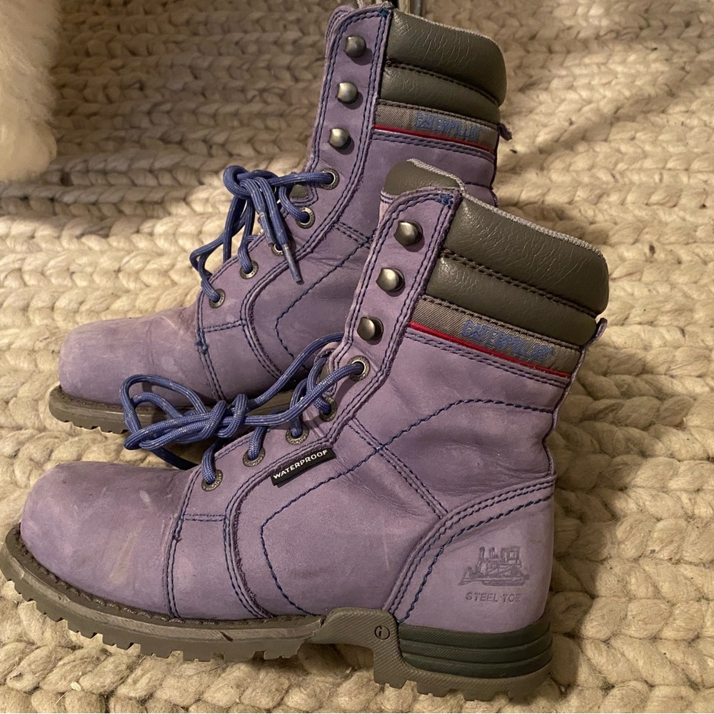 Steel toe woman’s Echo Caterpillar work boots